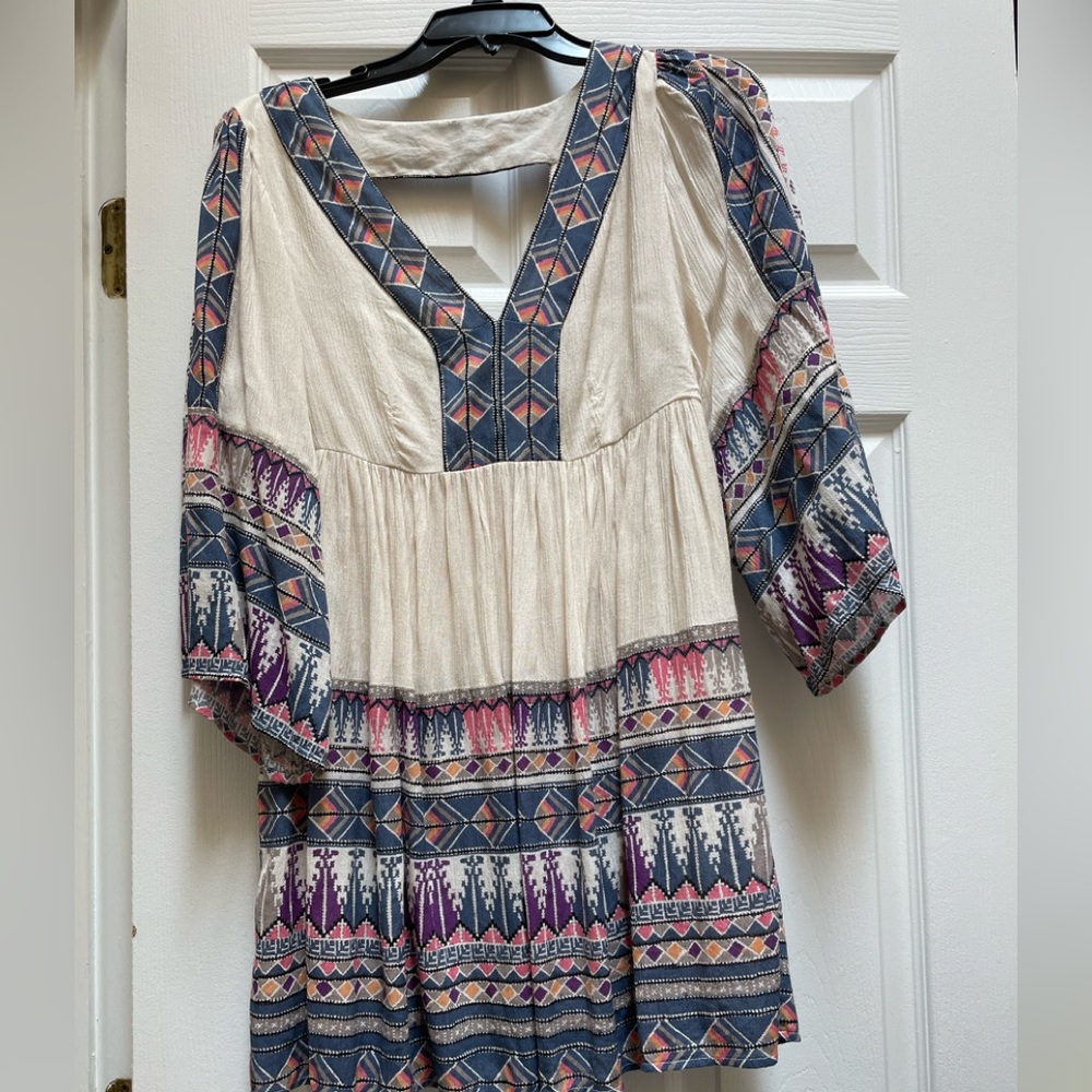 Free People dress. Beige, blue, light pink. Size XS.